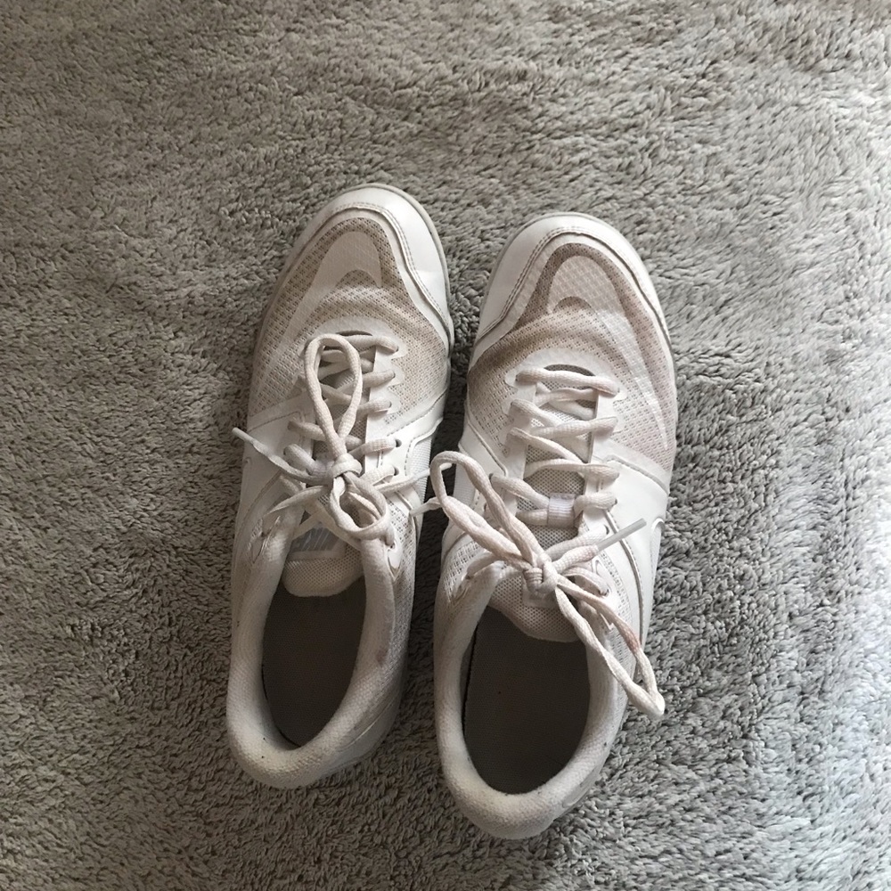 Varsity cheer shoes